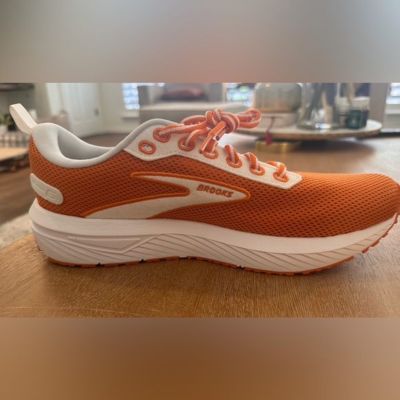 Brooks Revel 6 size men's 11.5 - Picture 6 of 8